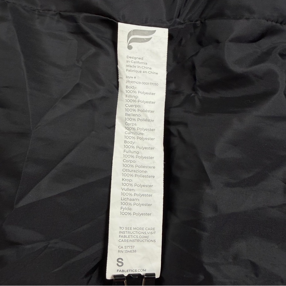Fabletics Black Hooded Puffer Vest | Athleisure Streetwear Outdoor | Size Small - Picture 6 of 14